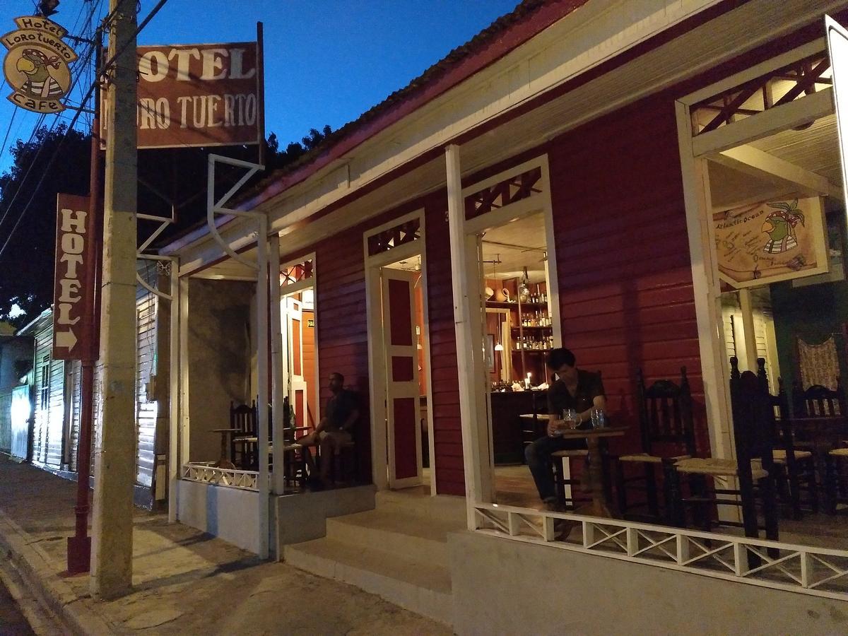 Hotel Loro Tuerto Barahona Exterior foto