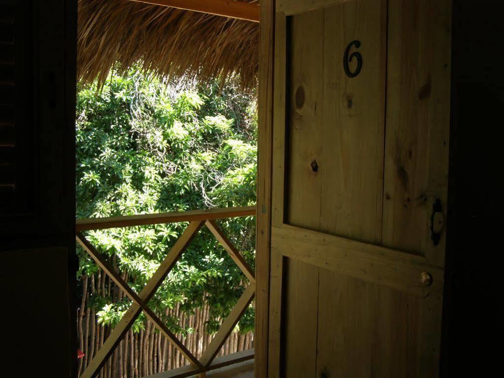 Hotel Loro Tuerto Barahona Exterior foto